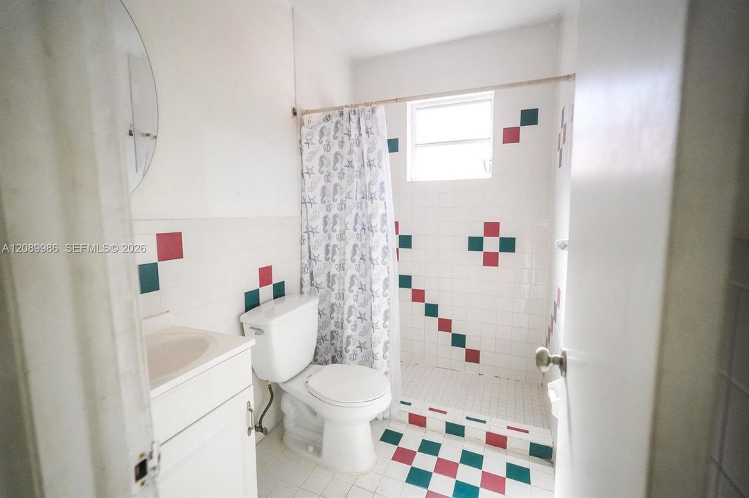 En Renta: $3,299 (4 camas, 2 baños, 2756 Pies cuadrados)