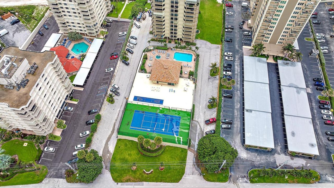 5460 N Ocean Drive #3B-5