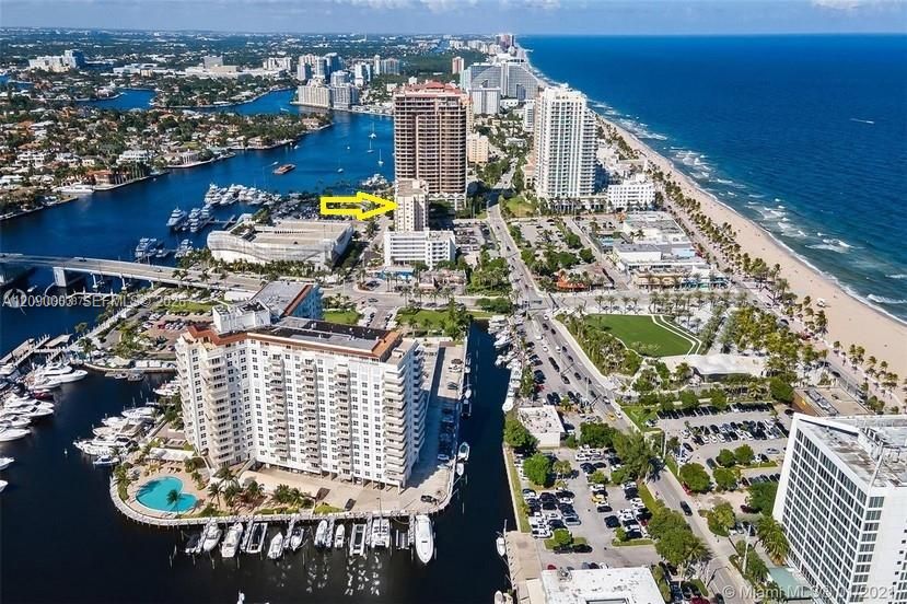 For Rent: $2,295 (1 beds, 1 baths, 647 Square Feet)