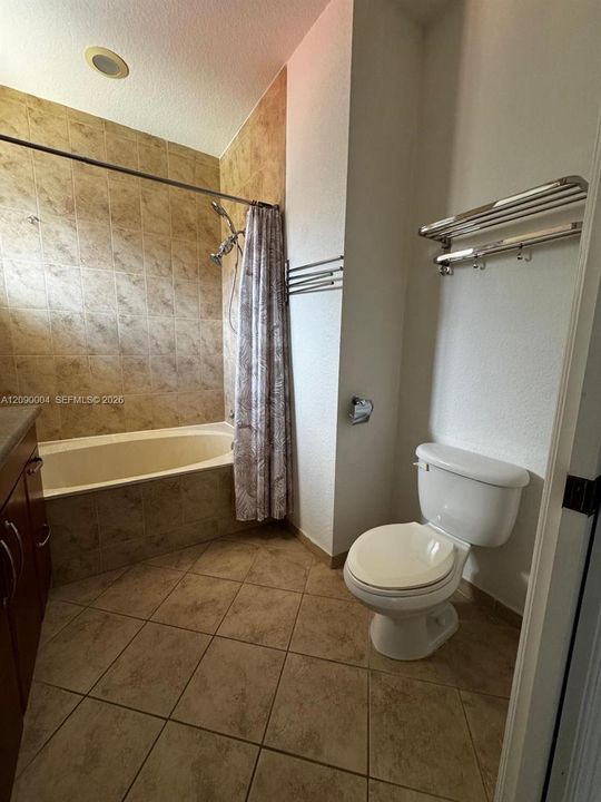 В аренду: $2,380 (2 спален, 2 ванн, 1150 Квадратных фут)