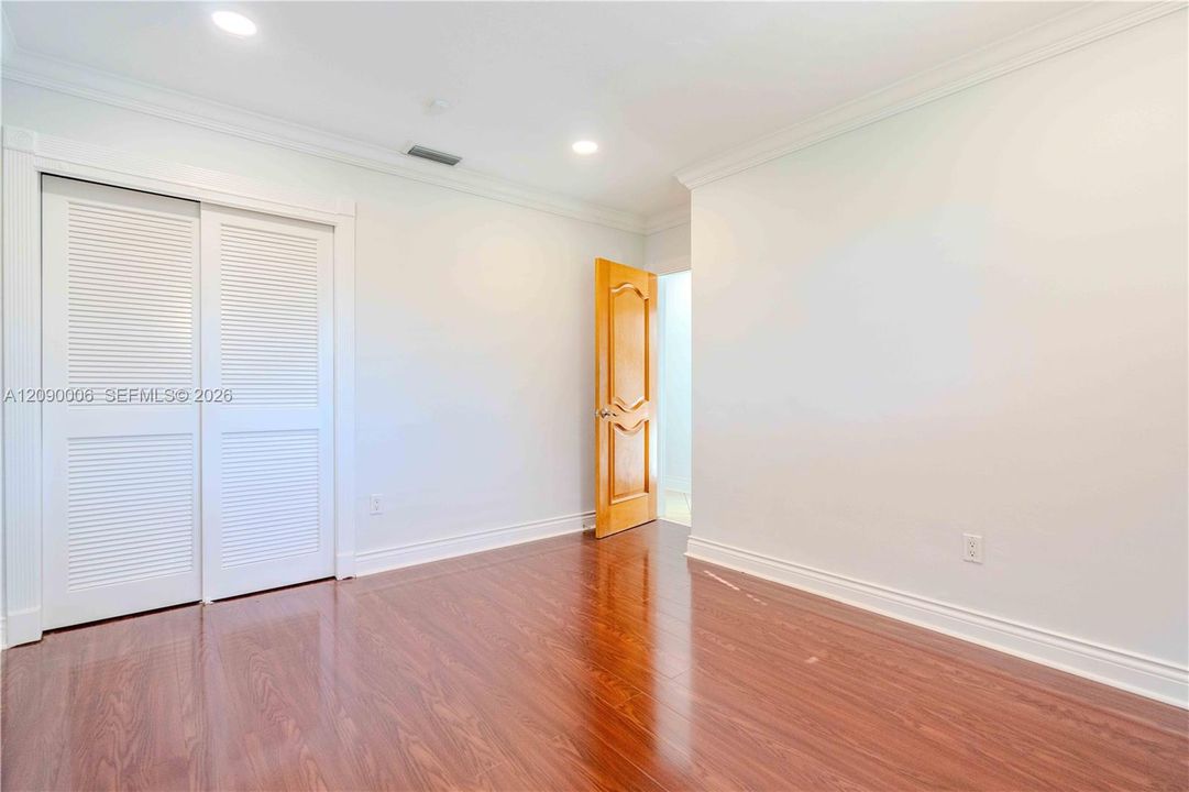 For Rent: $4,700 (3 beds, 2 baths, 1527 Square Feet)
