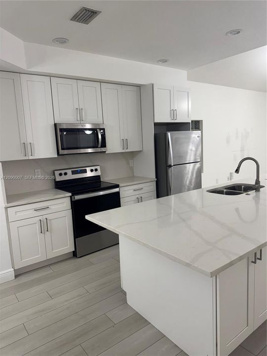 For Rent: $4,200 (4 beds, 2 baths, 2366 Square Feet)