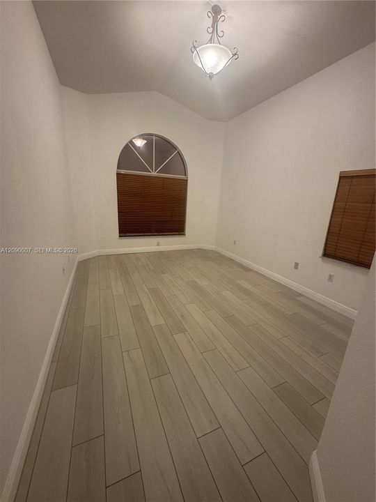 For Rent: $4,200 (4 beds, 2 baths, 2366 Square Feet)