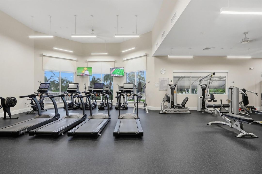 75_74. fitness center
