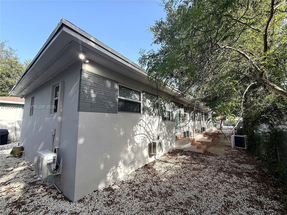 For Sale: $1,315,000 (0 beds, 0 baths, 2486 Square Feet)