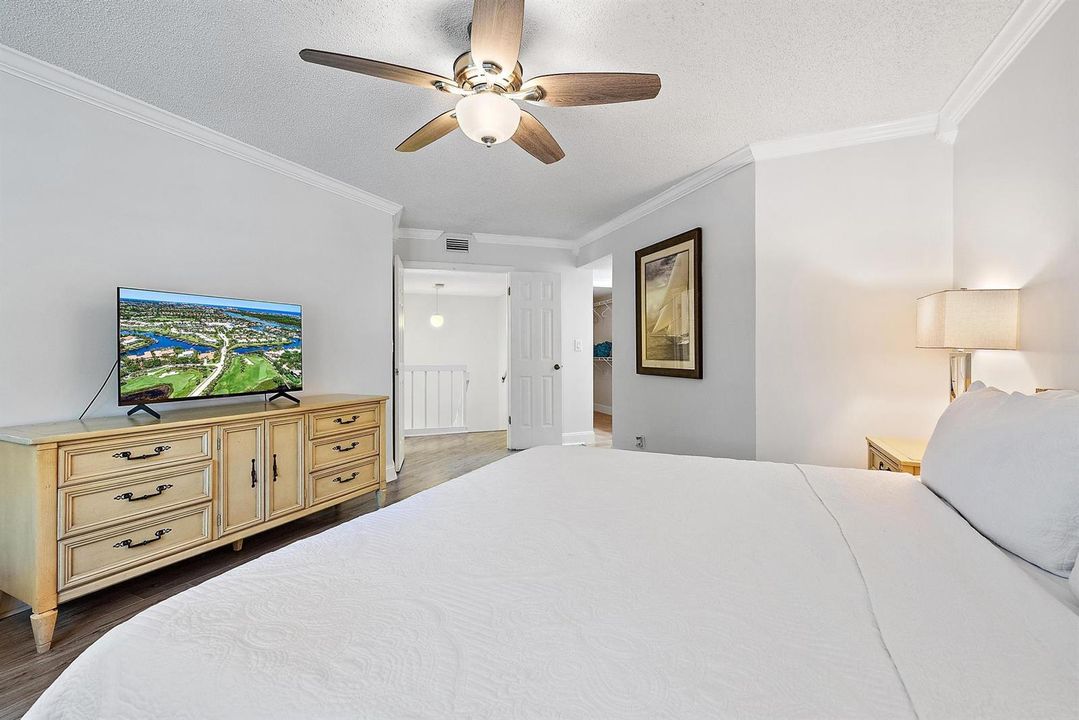 154 Seabreeze Circle-12