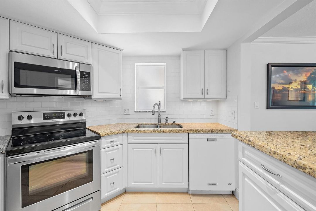 154 Seabreeze Circle-3