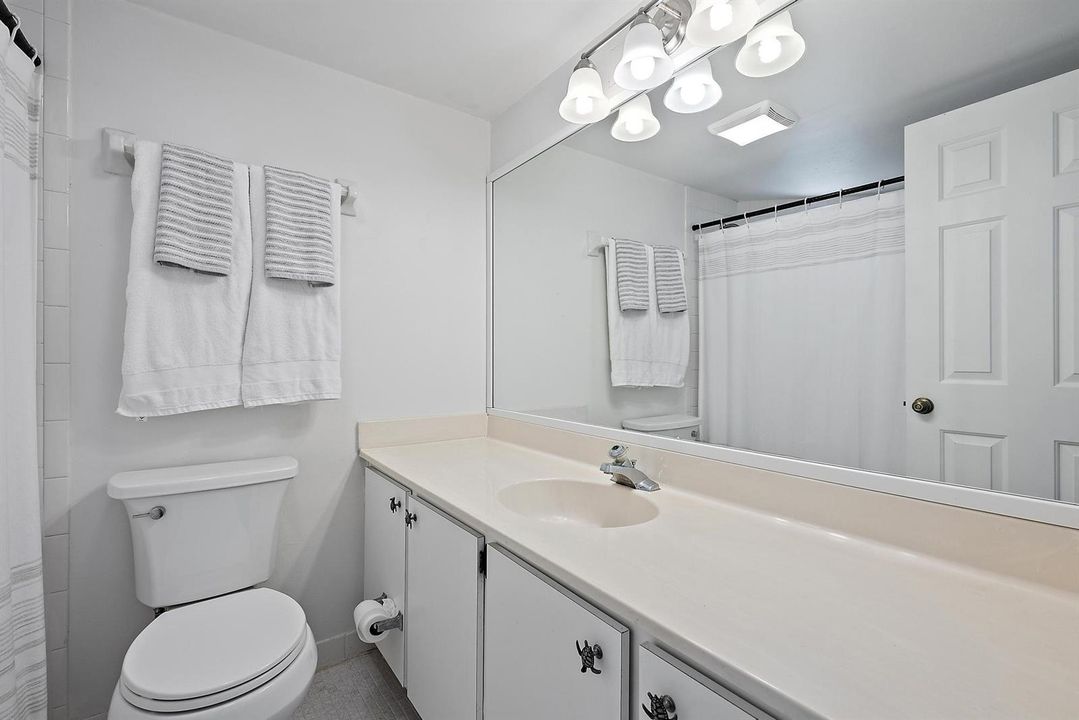154 Seabreeze Circle-14