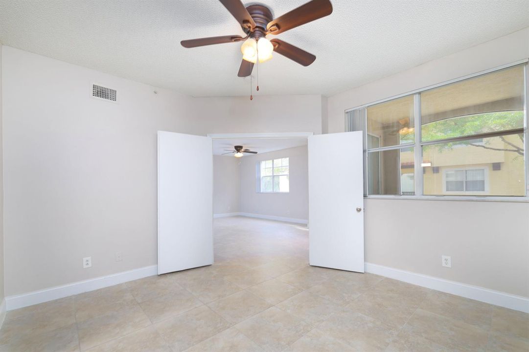 20913 St. Andrews Blvd - 14
