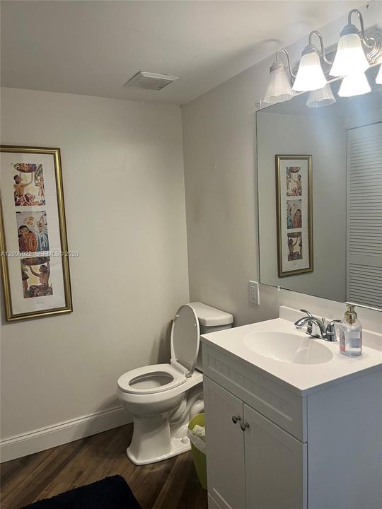 For Sale: $409,000 (3 beds, 2 baths, 1710 Square Feet)