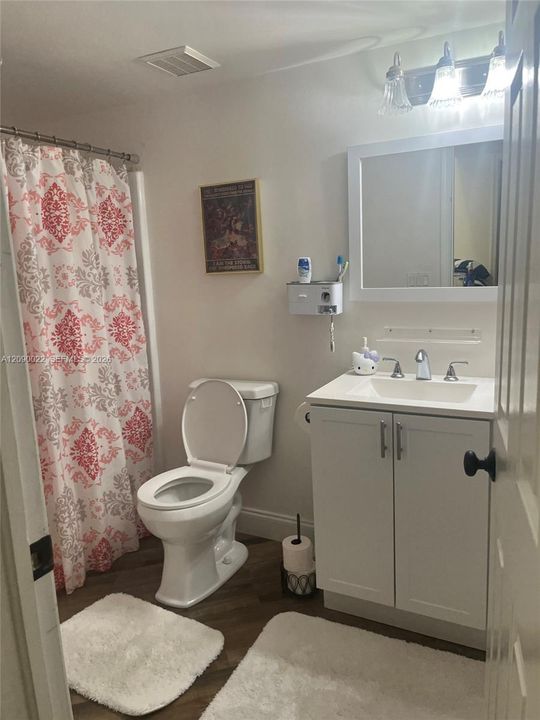 For Sale: $409,000 (3 beds, 2 baths, 1710 Square Feet)