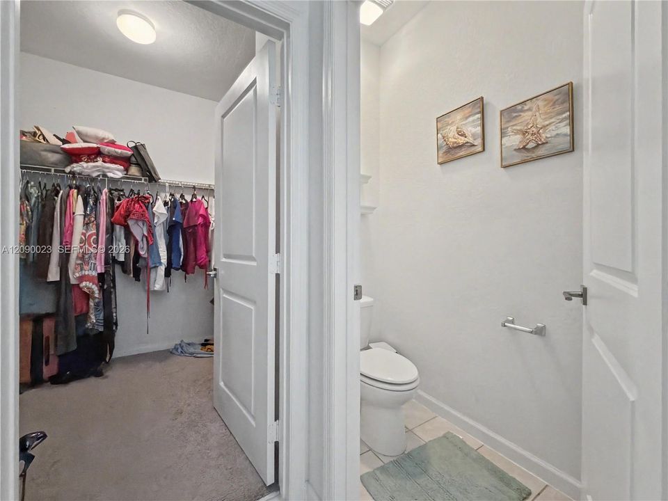 En Venta: $670,000 (3 camas, 2 baños, 1685 Pies cuadrados)