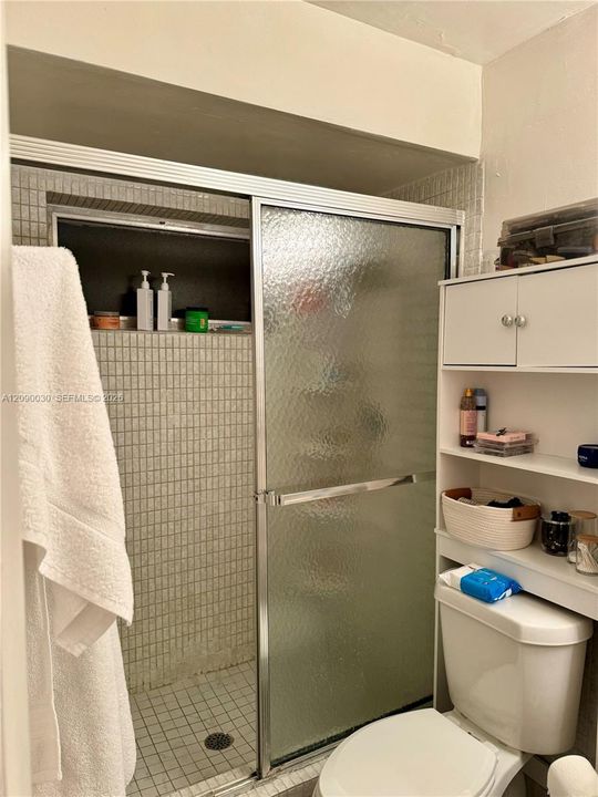 For Sale: $189,000 (2 beds, 2 baths, 871 Square Feet)