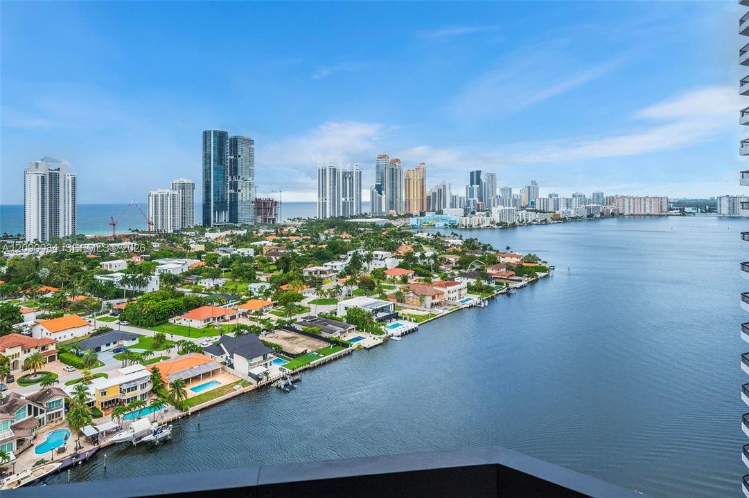 На продажу: $650,000 (3 спален, 3 ванн, 1722 Квадратных фут)