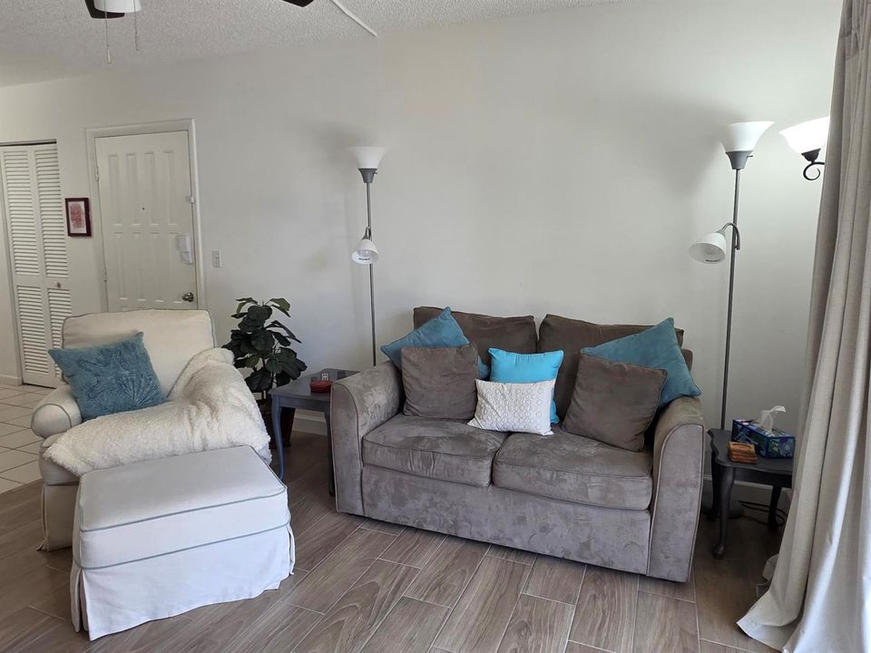 Family Room Furnishings