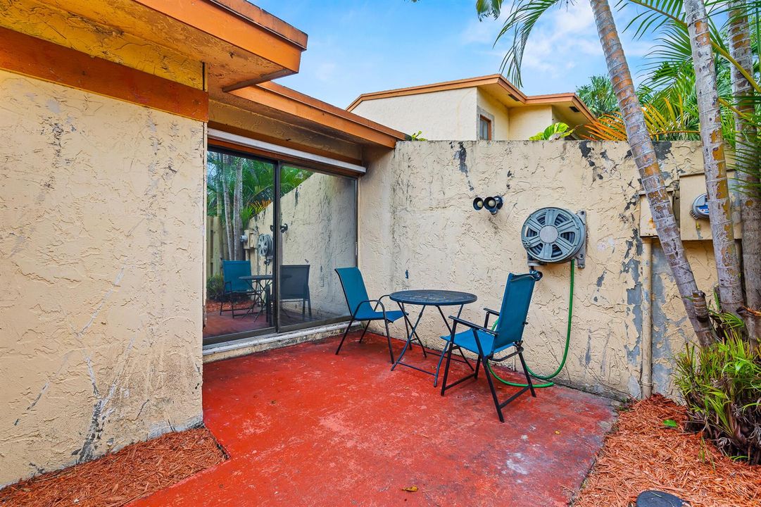 7739 Balboa St Sunrise_MLS-19