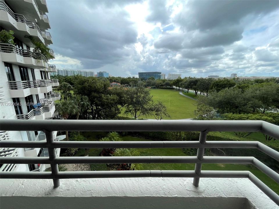 En Venta: $375,000 (2 camas, 2 baños, 1104 Pies cuadrados)