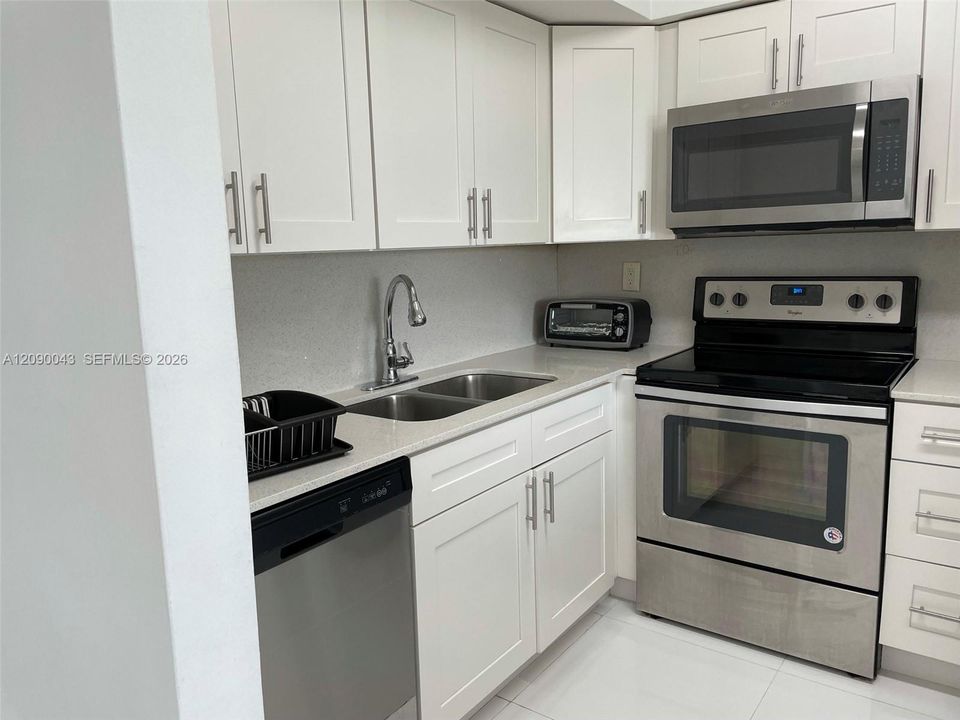 En Venta: $375,000 (2 camas, 2 baños, 1104 Pies cuadrados)