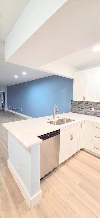 В аренду: $3,500 (2 спален, 2 ванн, 1121 Квадратных фут)