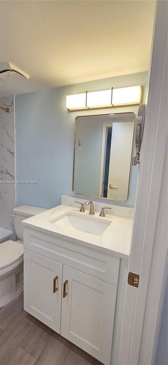 В аренду: $3,500 (2 спален, 2 ванн, 1121 Квадратных фут)