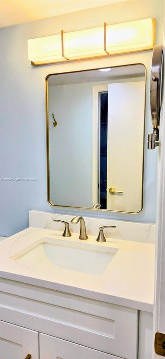 В аренду: $3,500 (2 спален, 2 ванн, 1121 Квадратных фут)