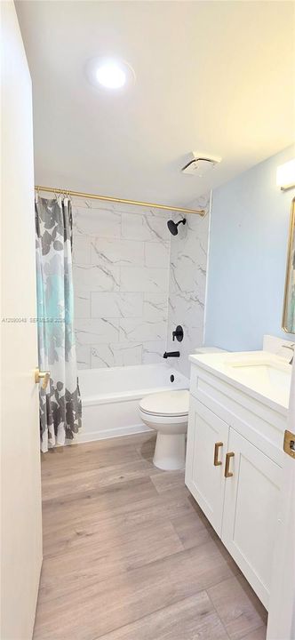 В аренду: $3,500 (2 спален, 2 ванн, 1121 Квадратных фут)