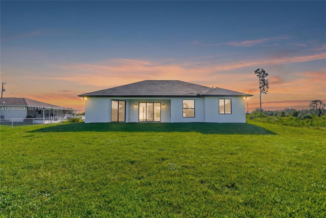 На продажу: $364,500 (3 спален, 2 ванн, 1760 Квадратных фут)