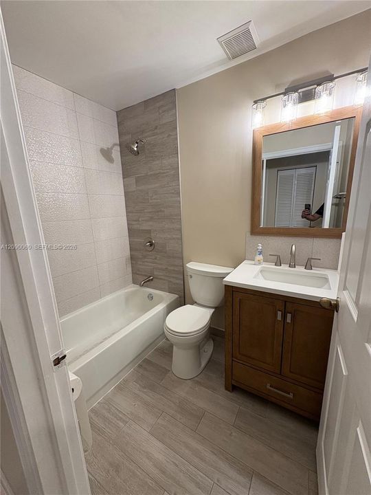 For Rent: $3,750 (3 beds, 2 baths, 1248 Square Feet)