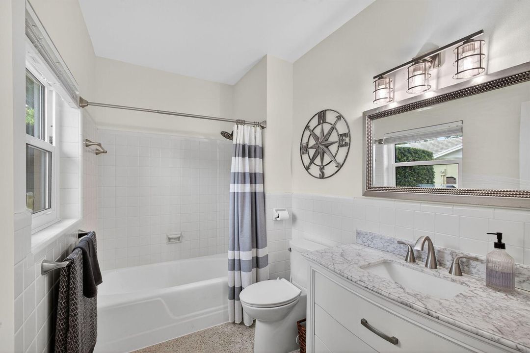 Master Bath Ensuite 1
