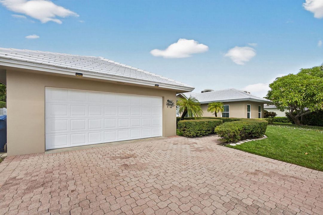2 Car Garage