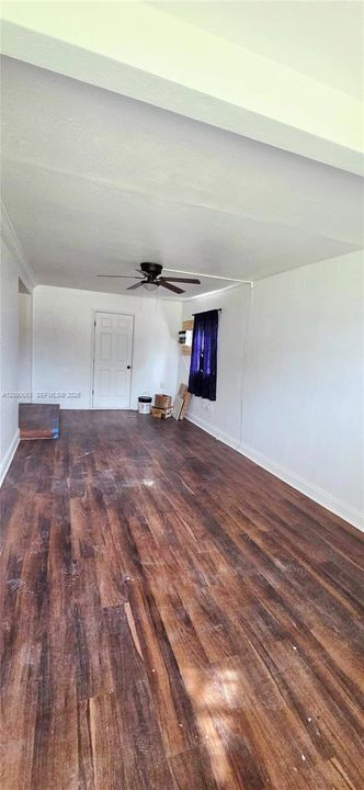 В аренду: $2,700 (3 спален, 1 ванн, 1415 Квадратных фут)