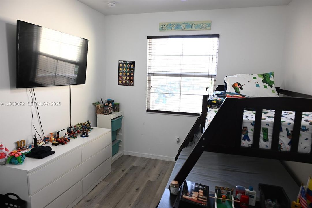 For Sale: $519,990 (3 beds, 2 baths, 1841 Square Feet)