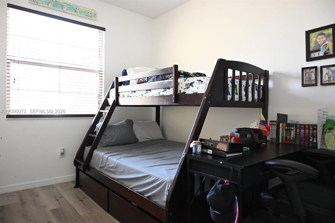 For Sale: $519,990 (3 beds, 2 baths, 1841 Square Feet)