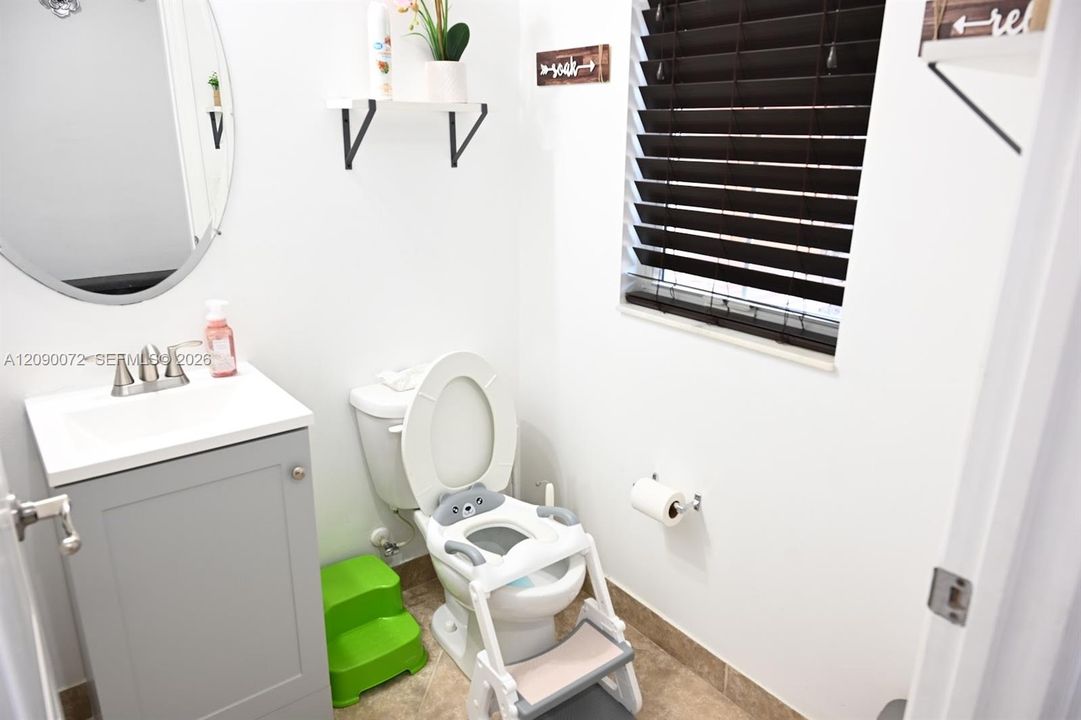For Sale: $519,990 (3 beds, 2 baths, 1841 Square Feet)