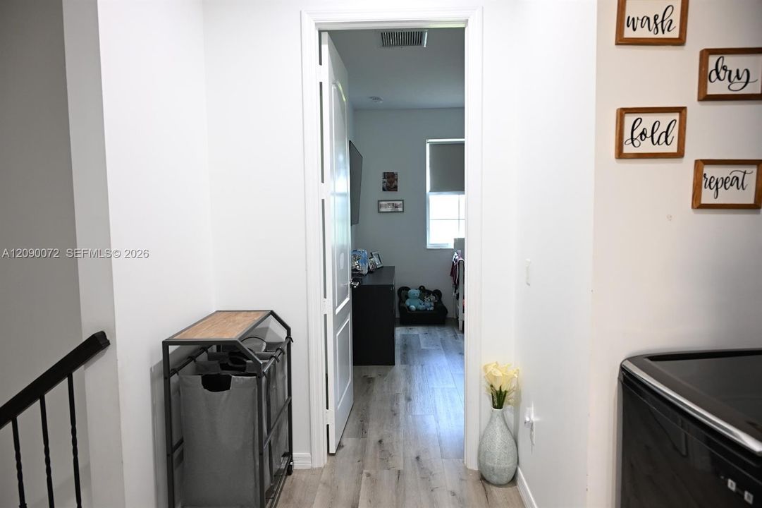 For Sale: $519,990 (3 beds, 2 baths, 1841 Square Feet)
