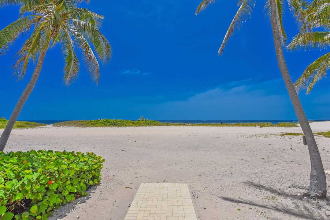 029-012-1012 N Ocean Blvd-3000x2003