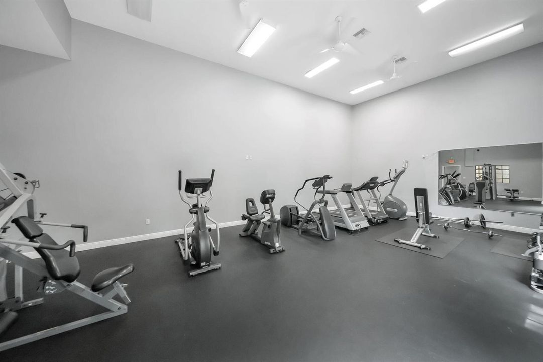 50_AMENITIES_GYM_2