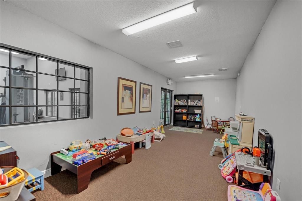 51_AMENITIES_PLAYROOM