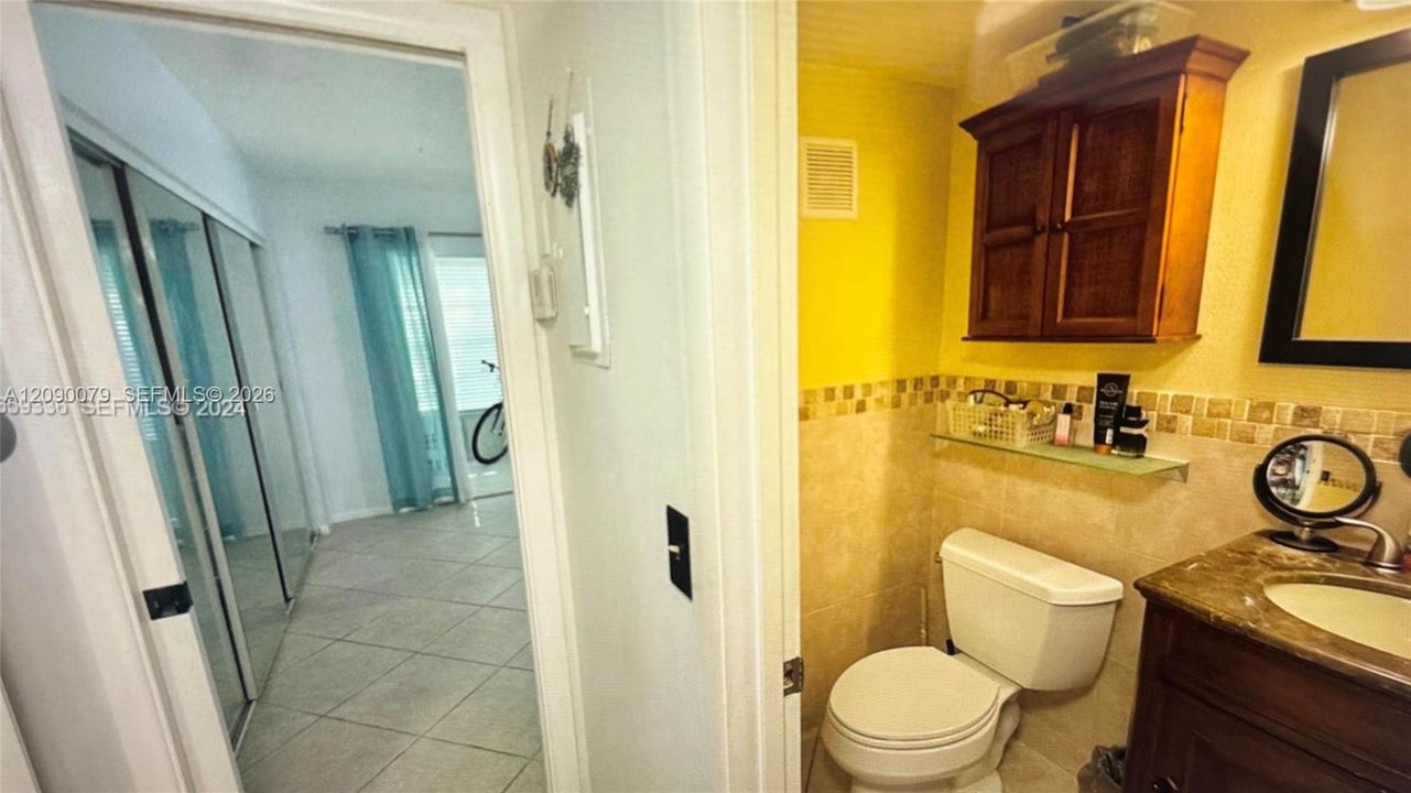 В аренду: $1,985 (1 спален, 1 ванн, 700 Квадратных фут)