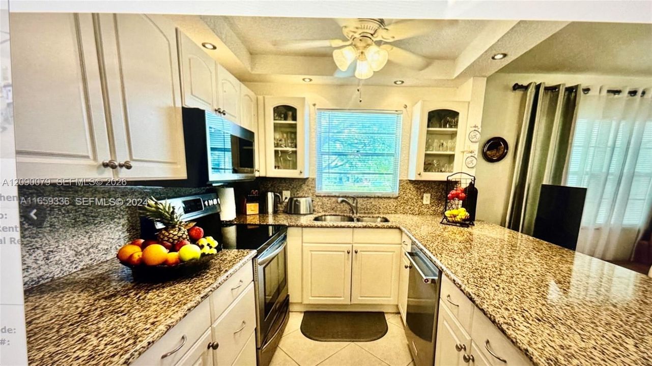 В аренду: $1,985 (1 спален, 1 ванн, 700 Квадратных фут)