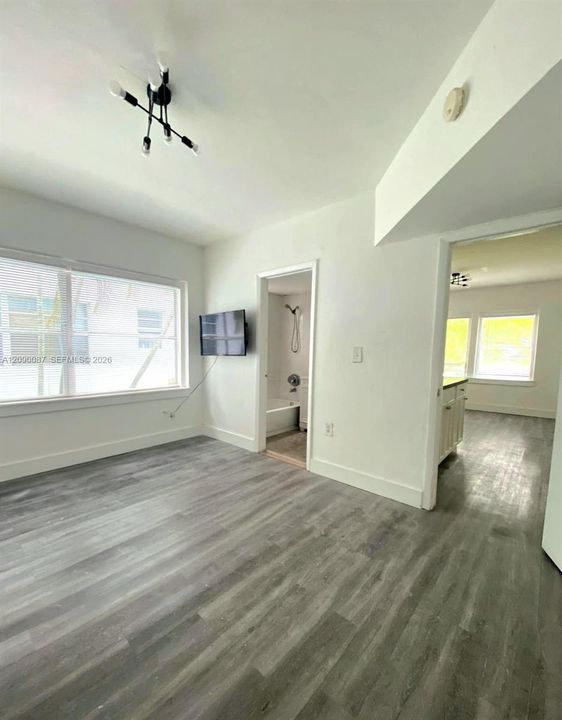 В аренду: $1,900 (1 спален, 1 ванн, 428 Квадратных фут)