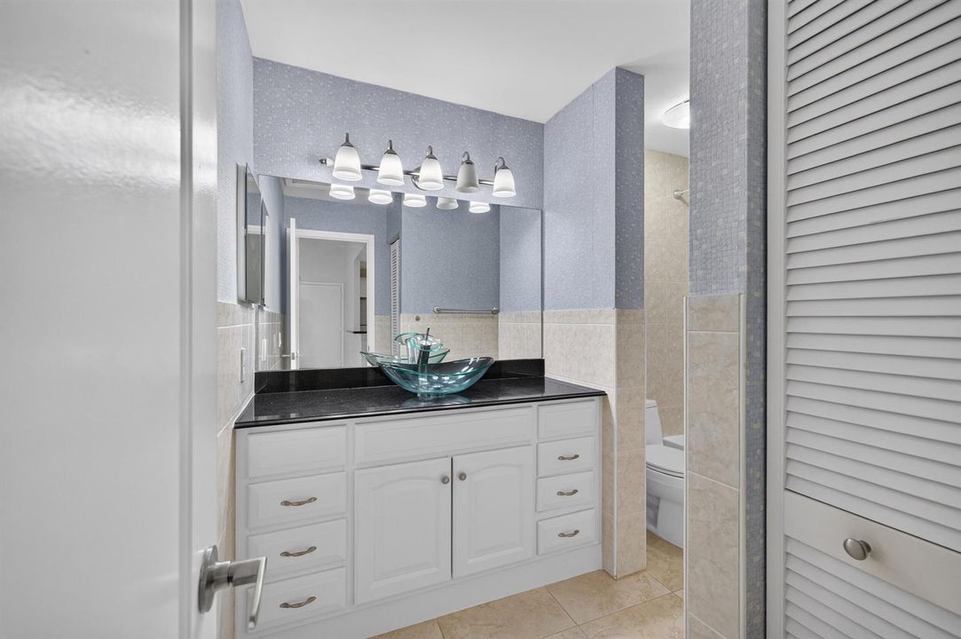 10765 apt 307-24