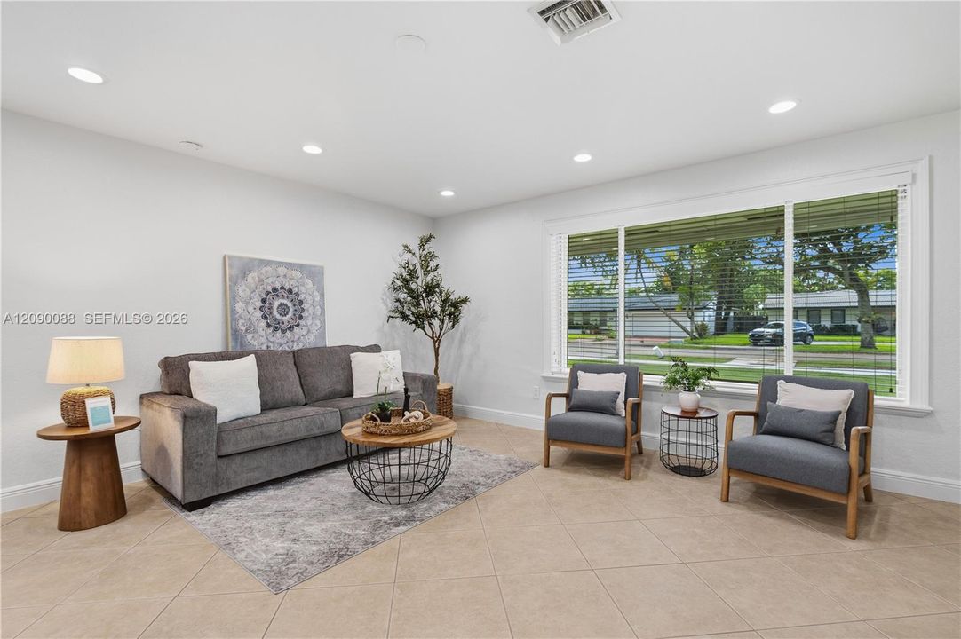 For Sale: $1,221,000 (4 beds, 3 baths, 2102 Square Feet)