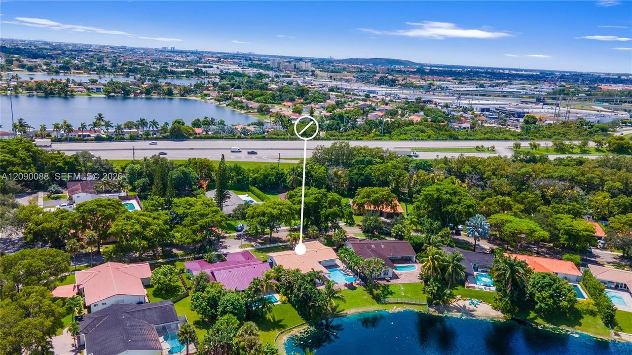 En Venta: $1,221,000 (4 camas, 3 baños, 2102 Pies cuadrados)