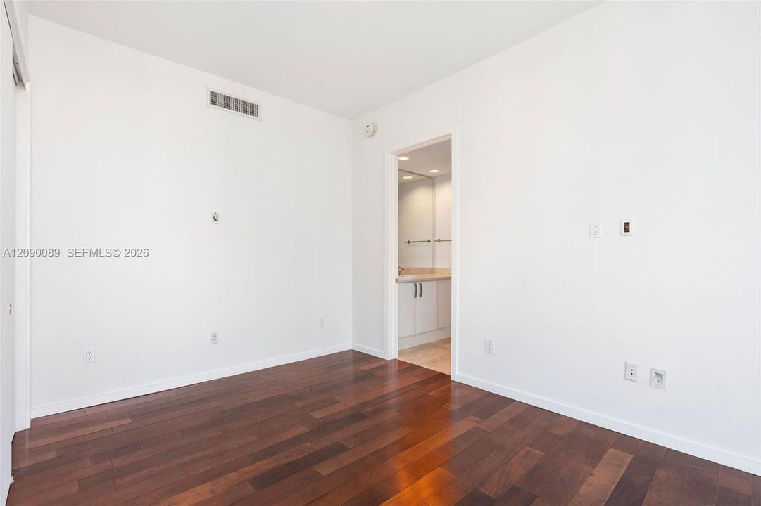 En Renta: $11,500 (2 camas, 3 baños, 2059 Pies cuadrados)