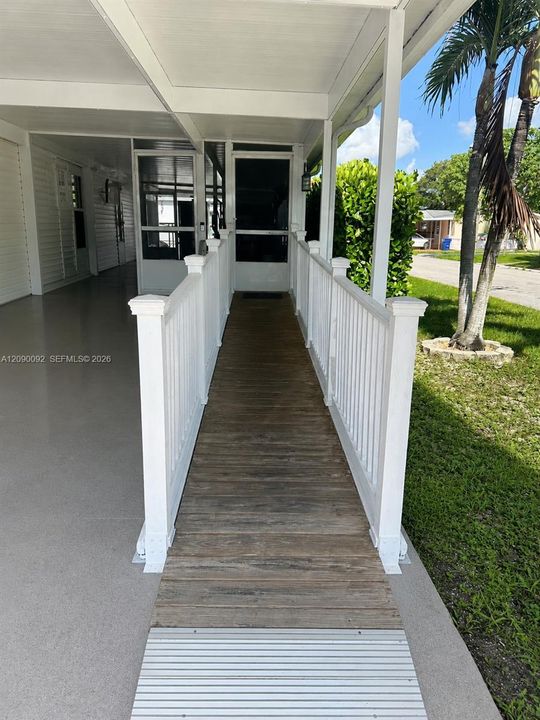 For Sale: $295,000 (3 beds, 2 baths, 1430 Square Feet)