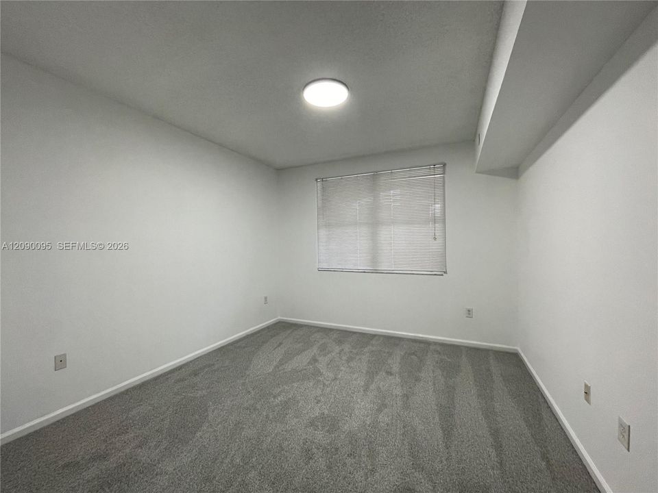 В аренду: $2,600 (2 спален, 2 ванн, 934 Квадратных фут)