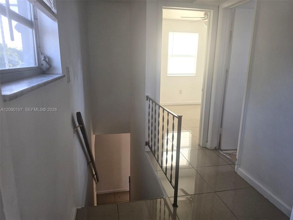 En Renta: $2,800 (3 camas, 2 baños, 2599 Pies cuadrados)