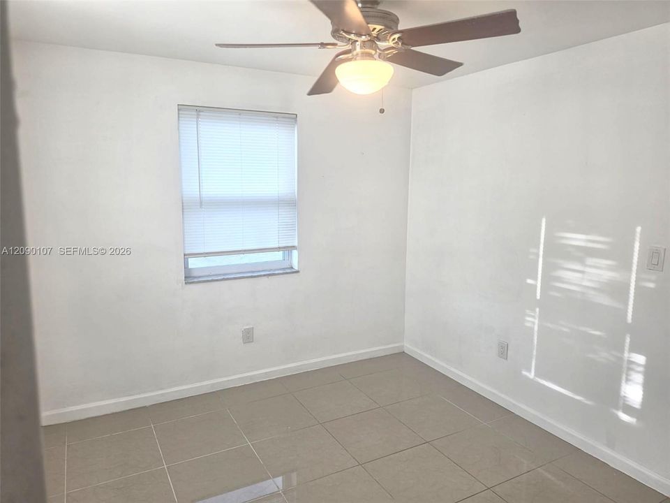 En Renta: $2,800 (3 camas, 2 baños, 2599 Pies cuadrados)