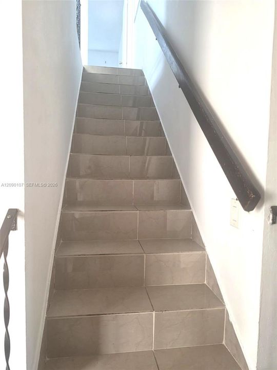 En Renta: $2,800 (3 camas, 2 baños, 2599 Pies cuadrados)